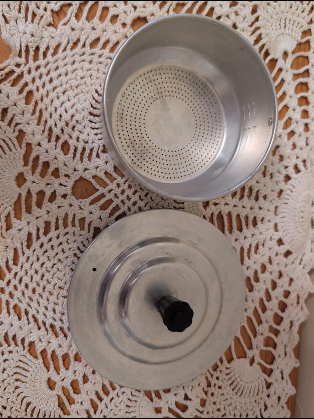 Vintage Silver Metal Coffee Percolator with Black Handle - Picture 13 of 16